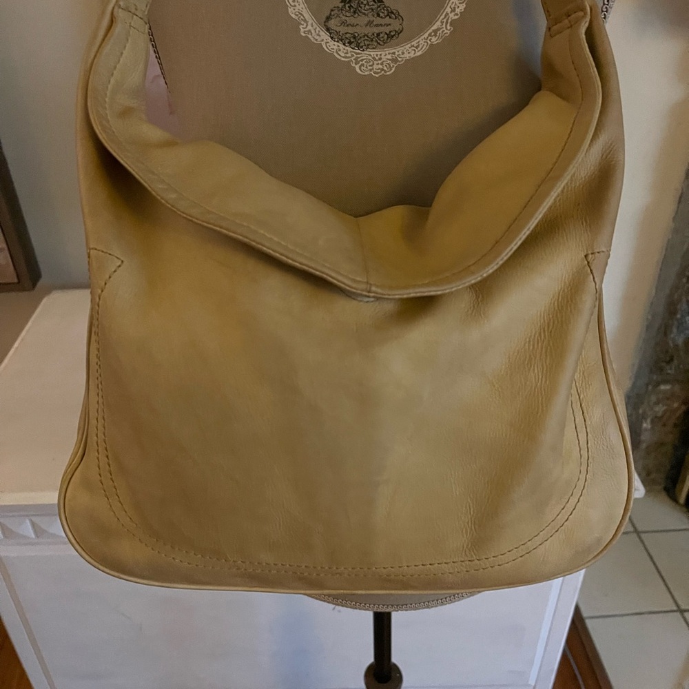 Frye Leather Hobo in Light Tan